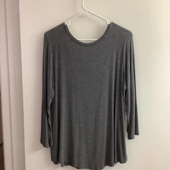 Maurices - XL - Picture 2 of 2